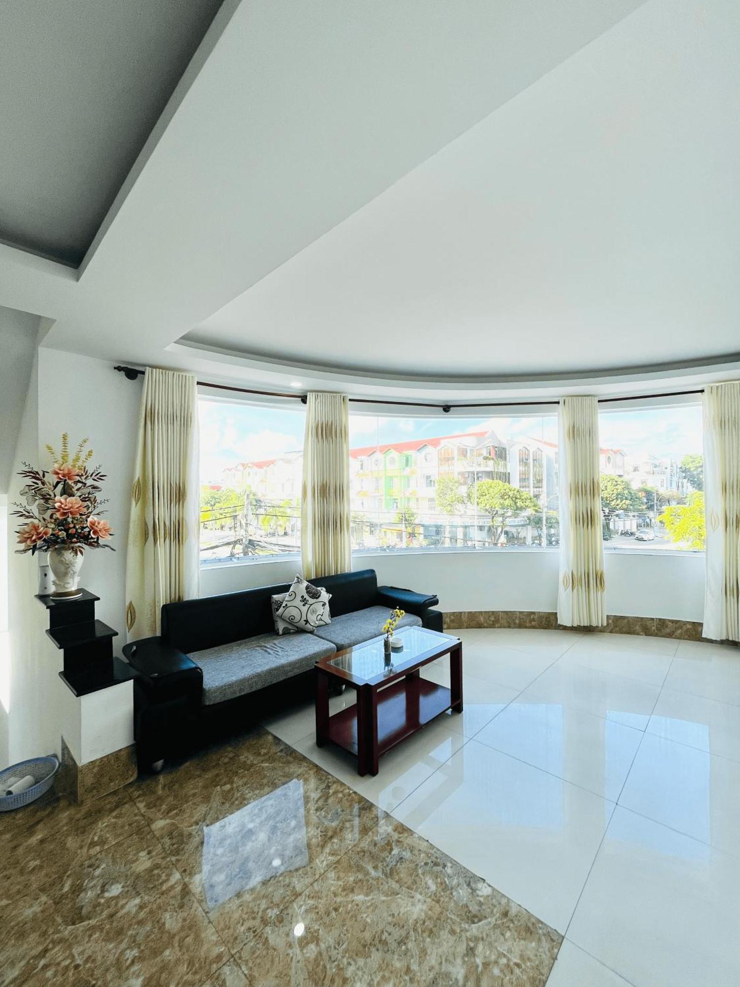Palace Boutique Hotel Rạch Giá Ngoại thất bức ảnh
