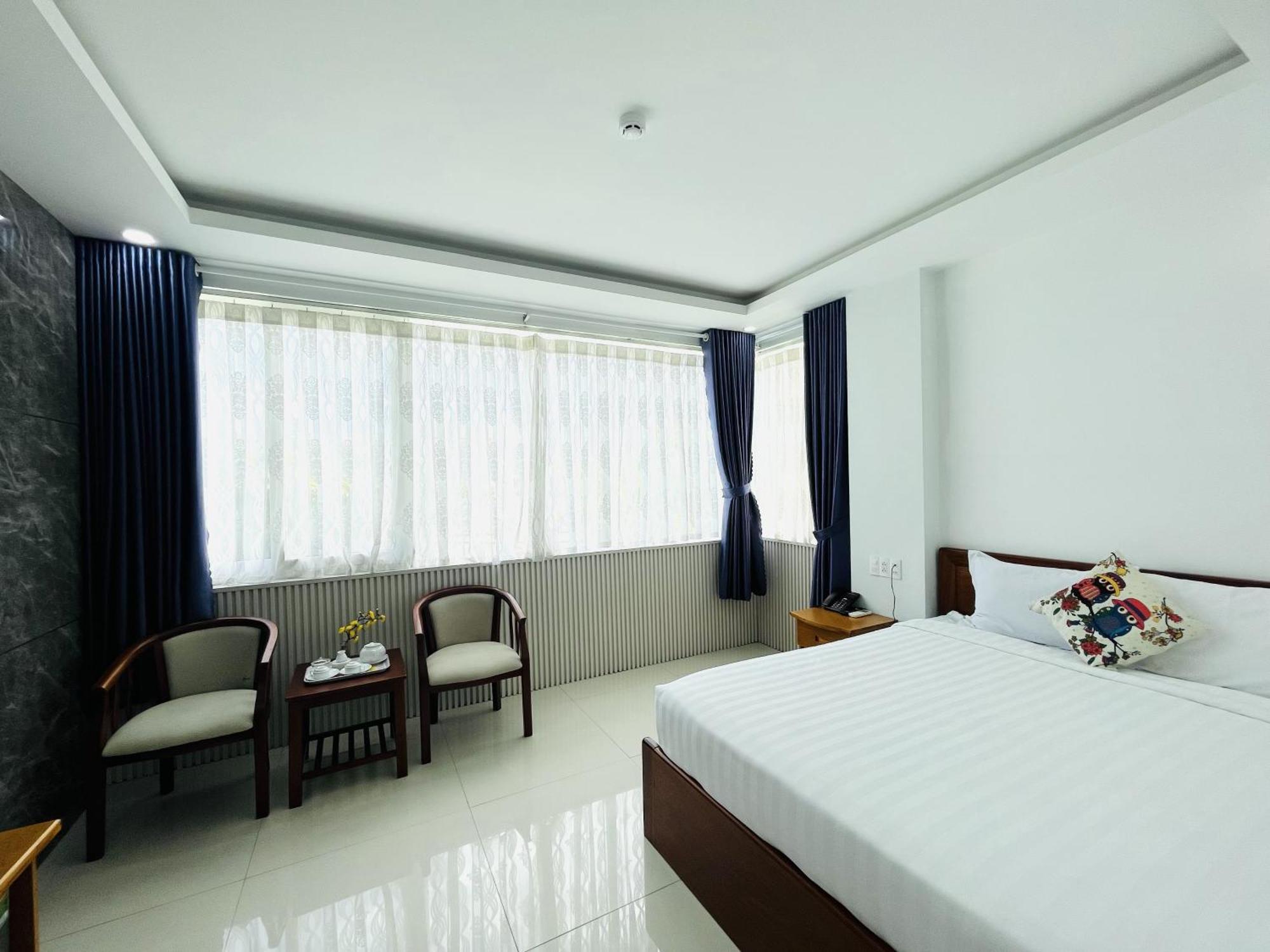 Palace Boutique Hotel Rạch Giá Ngoại thất bức ảnh